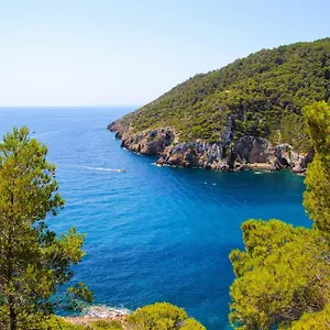 7 Bedroom With Pool - 5mins Walk To - Ramon Villa Cala Llonga (Ibiza)